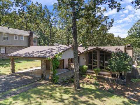 8 Kings Court, Little Rock, AR 72211