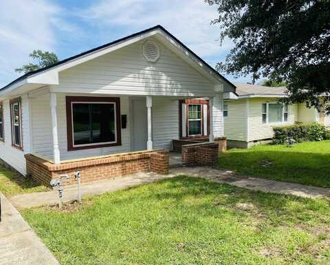 793 Lincoln Drive, Camden, AR 71701