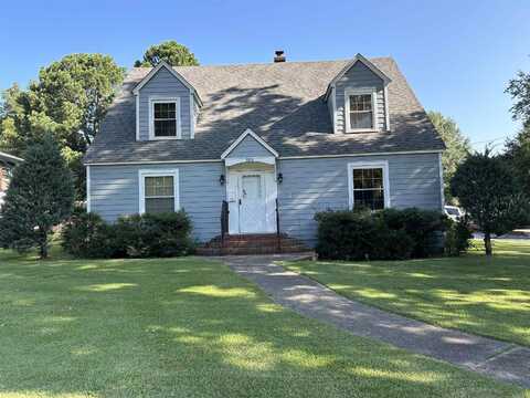 869 W Main, Piggott, AR 72454