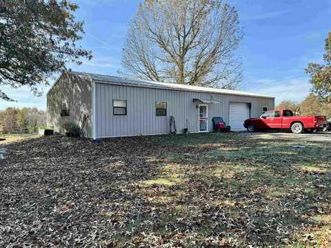 513 Hunter Cemetery Road, Salem, AR 72576
