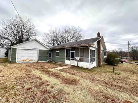 162 S 10th Avenue, Piggott, AR 72454