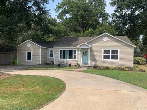 804 W 15th Street, Stuttgart, AR 72160