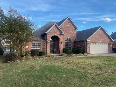 150 Marseille Drive, Maumelle, AR 72113