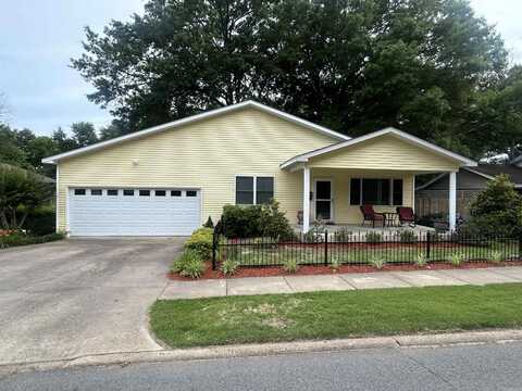 1405 E Moore, Searcy, AR 72143