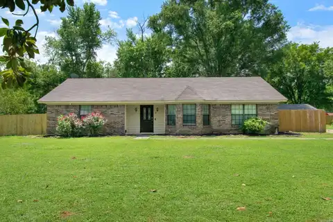 4 Pintail Drive, Conway, AR 72032