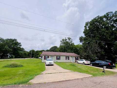 500 N Mcrae Street, Hope, AR 71801