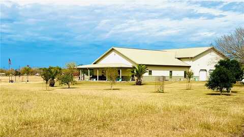 151 County Road 373, Mathis, TX 78368