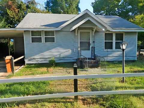 703 J, Wynne, AR 72396