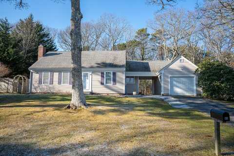 45 Freeman Road, Yarmouth Port, MA 02675