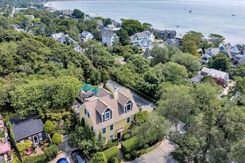 184 Bradford Street, Provincetown, MA 02657