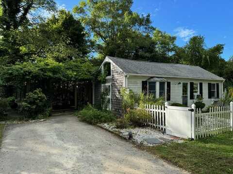 7 Clark Road, Yarmouth Port, MA 02675