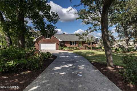 511 Neptune Drive, Cape Carteret, NC 28584