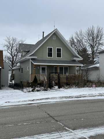 103 E Newago Street, Radcliffe, IA 50230