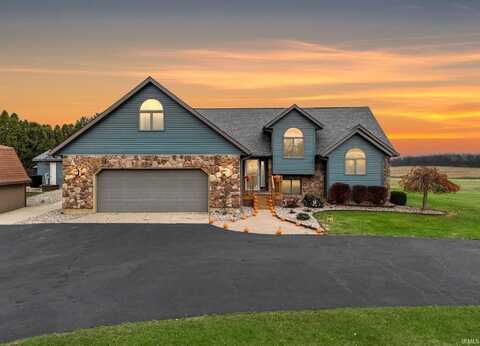 3898 S Viking Drive, Mentone, IN 46539