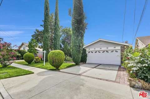 20410 Runnymede St, Winnetka, CA 91306