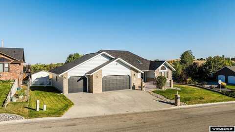 905 Klondike Drive, Buffalo, WY 82834