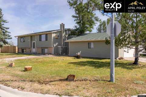 1800 Buckskin Drive, Gillette, WY 82716