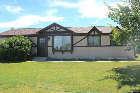 37 Prairie Breeze Road, Riverton, WY 82501