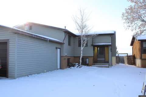 124 Sandstone Drive, Evanston, WY 82930