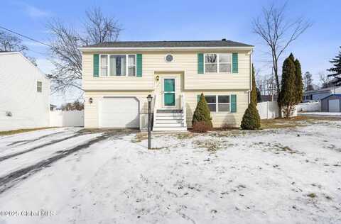 3435 Maryvale Drive, Schenectady, NY 12304