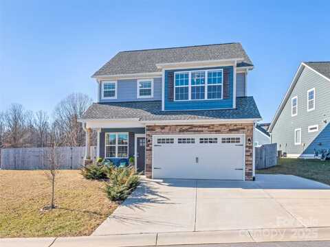 15 Montaugue Street, Arden, NC 28704