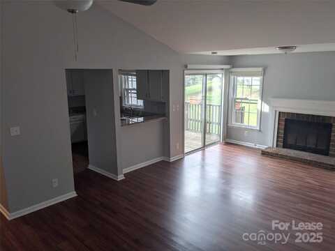 3204 Selwyn Farms Lane, Charlotte, NC 28209