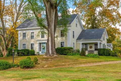 43 Center School Road, Woodstock, CT 06281