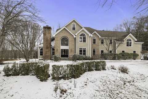 215 Paddock Hill Lane, Fairfield, CT 06824