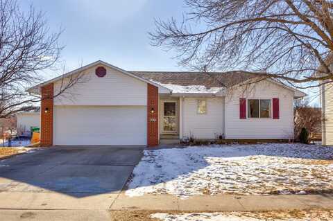 417 SE 30th Street, Ankeny, IA 50021