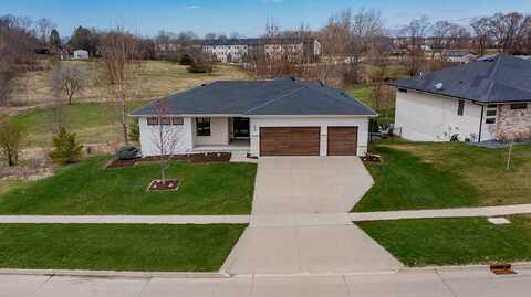 850 84th Street, West Des Moines, IA 50266