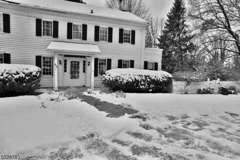 55 Main St, Califon, NJ 07830