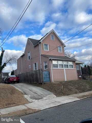 421 CHARMONT AVENUE, FOLCROFT, PA 19032