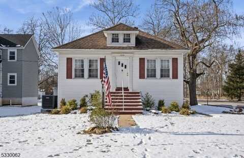 274 Warren Ave, Hilltop, NJ 07980