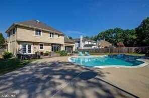 42 FAIRHAVEN DRIVE, CHERRY HILL, NJ 08003