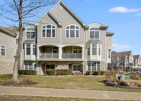 103 Crown Ct, Livingston, NJ 07039