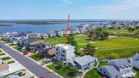 14 Hutchison Pl, Brigantine, NJ 08203