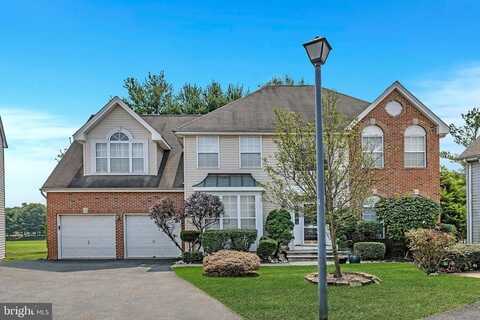 46 PIN OAK DRIVE, NORTH BRUNSWICK, NJ 08902