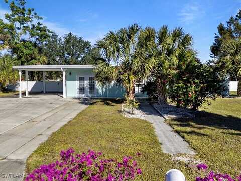 207 Waterway Circle NE, Port Charlotte, FL 33952