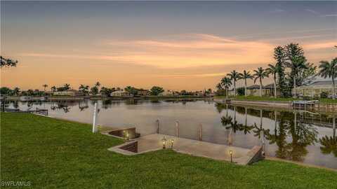 1612 SE 6th Avenue, Cape Coral, FL 33990