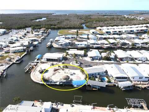2950 Skipper Lane, Saint James City, FL 33956