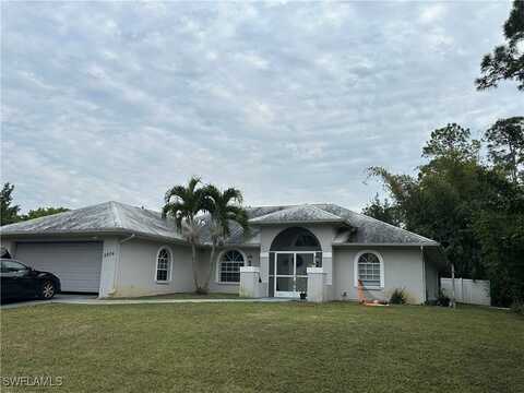 2804 E 9th Street, Lehigh Acres, FL 33972