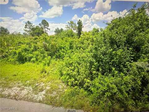 2802 65th Street W, Lehigh Acres, FL 33971