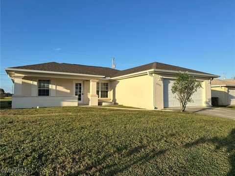 2207 NE 15th Lane, Cape Coral, FL 33909