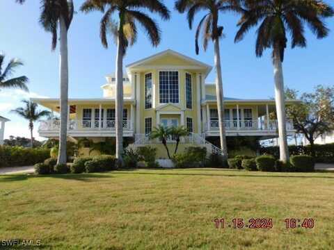 4471 Grassy Point Boulevard, Port Charlotte, FL 33952