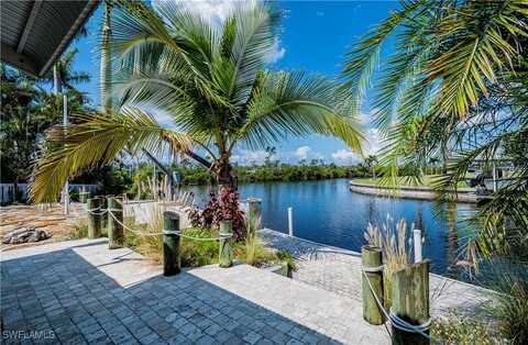 12101 Moon Shell Drive, Matlacha Isles, FL 33991
