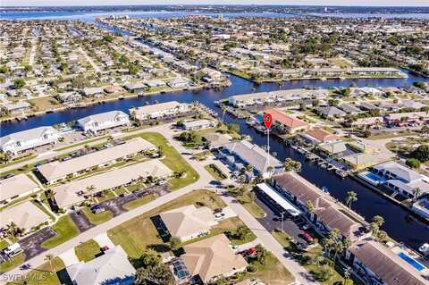 1102 SE 39th Terrace, Cape Coral, FL 33904