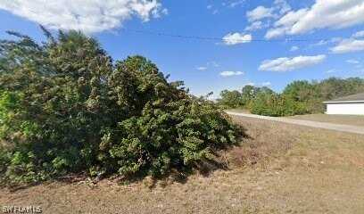undefined, Lehigh Acres, FL 33976