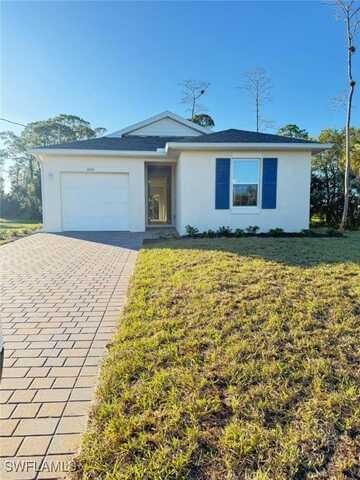 3035 HARVARD Circle, Labelle, FL 33935