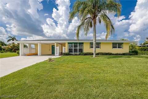 1720 CASCADE Way, North Fort Myers, FL 33917