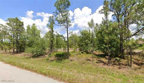 941 Garnet Avenue, Lehigh Acres, FL 33974